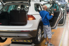 volkswagen-tiguan-fabrica-wolfsburgo-05.jpg