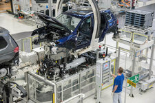 volkswagen-tiguan-fabrica-wolfsburgo-38.jpg
