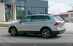 VW-Tiguan-LWB-8.jpg