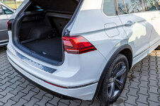 L208-ladekantenschutz-vw-tiguan-2-1.jpg