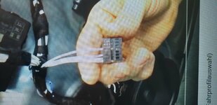 foto conector centralita puerta.jpg