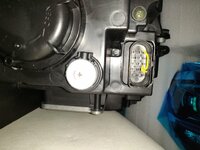 asi deberia de ser conector faro.jpg asi deberia de ser conector faro.jpg