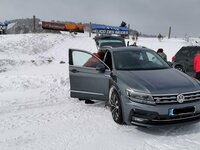 SNOW CAR.jpg